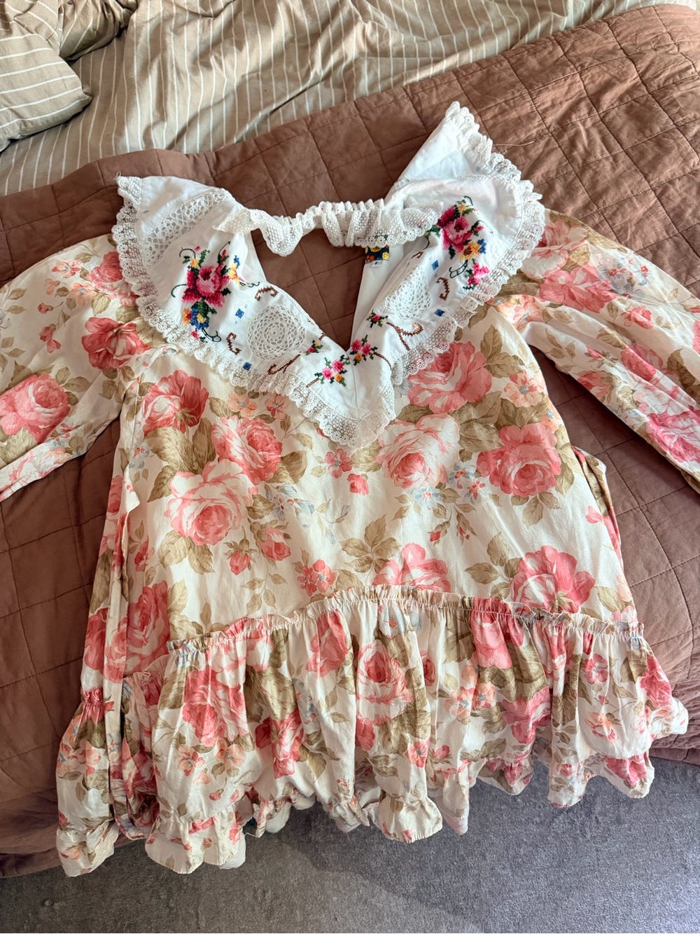 Mixed material White Lace Dress by Add Egg - White